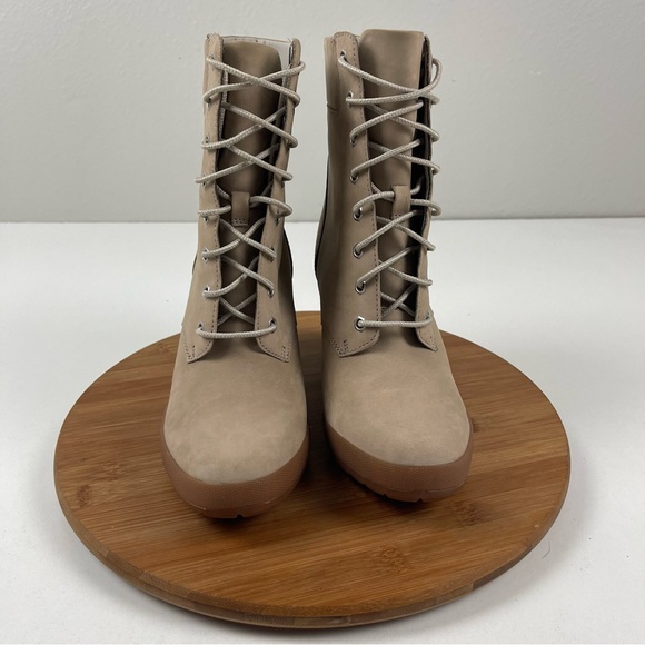 COPY - Timberland Women’s Camdale Chunky Heel 6” Inch Boots - Picture 2 of 10
